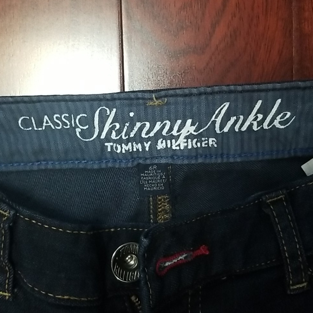Jeans - Picture 2 of 3